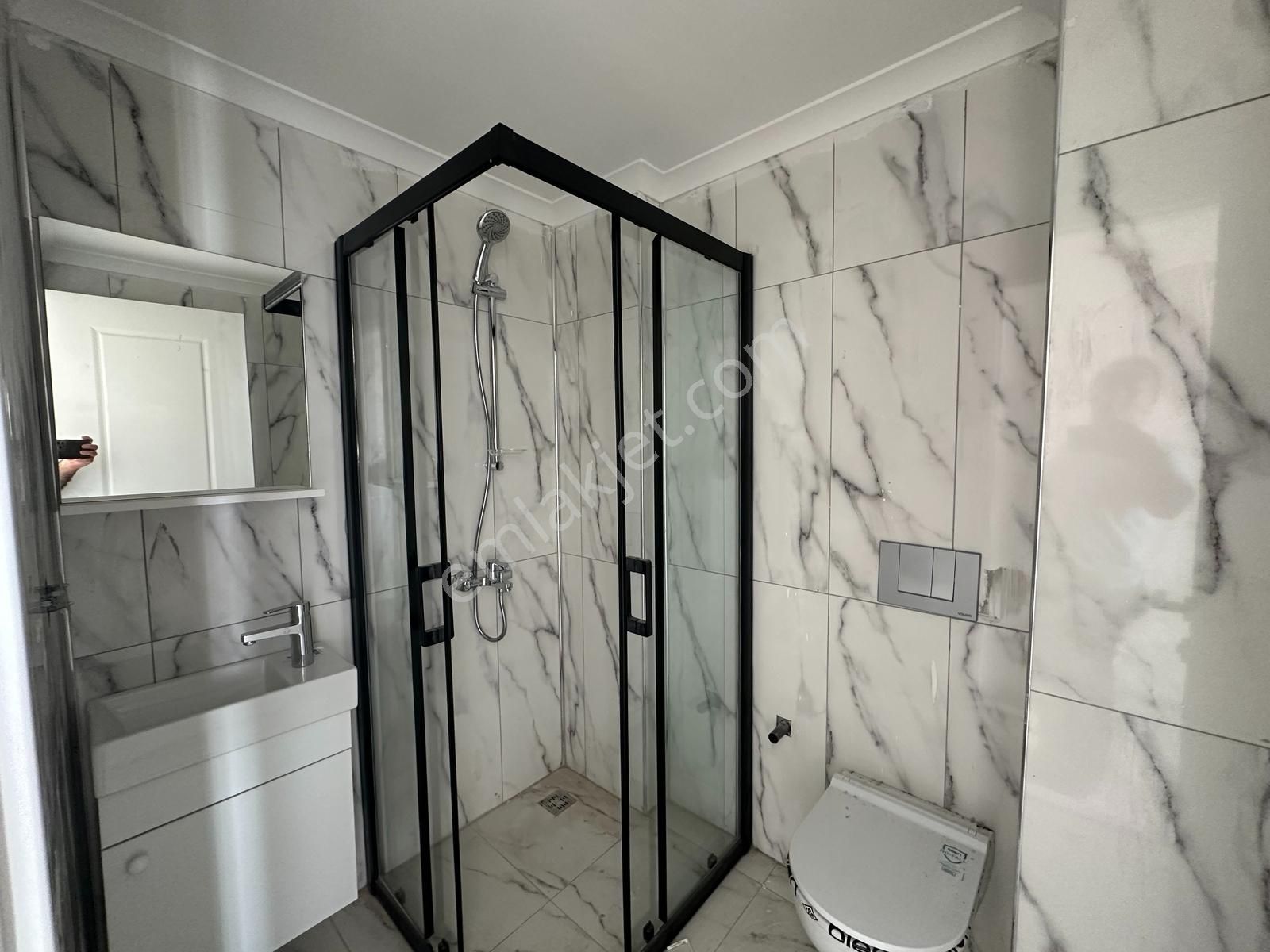 Turyaptan Sapanca Ünlüce Asnsörlü Yeni Sitede Geniş 3+1 Daire - Görsel 14