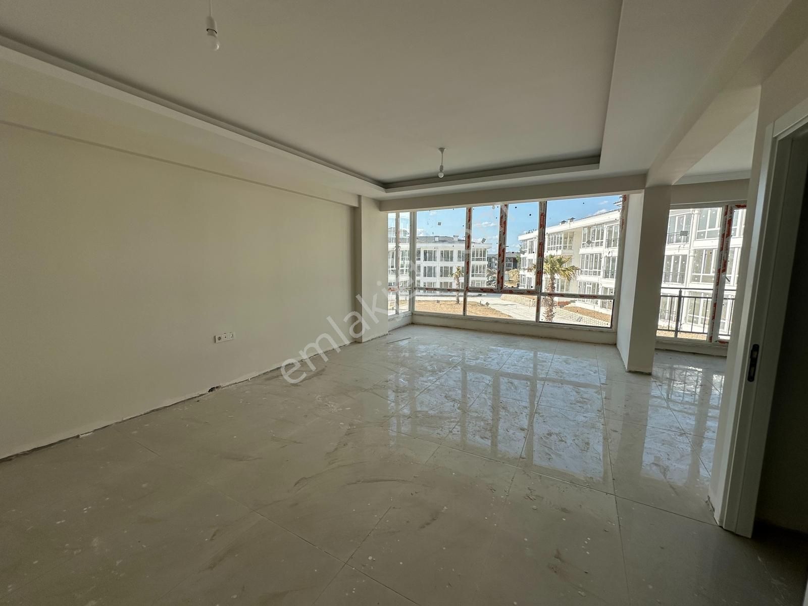 Turyaptan Sapanca Ünlüce Asnsörlü Yeni Sitede Geniş 3+1 Daire - Görsel 13