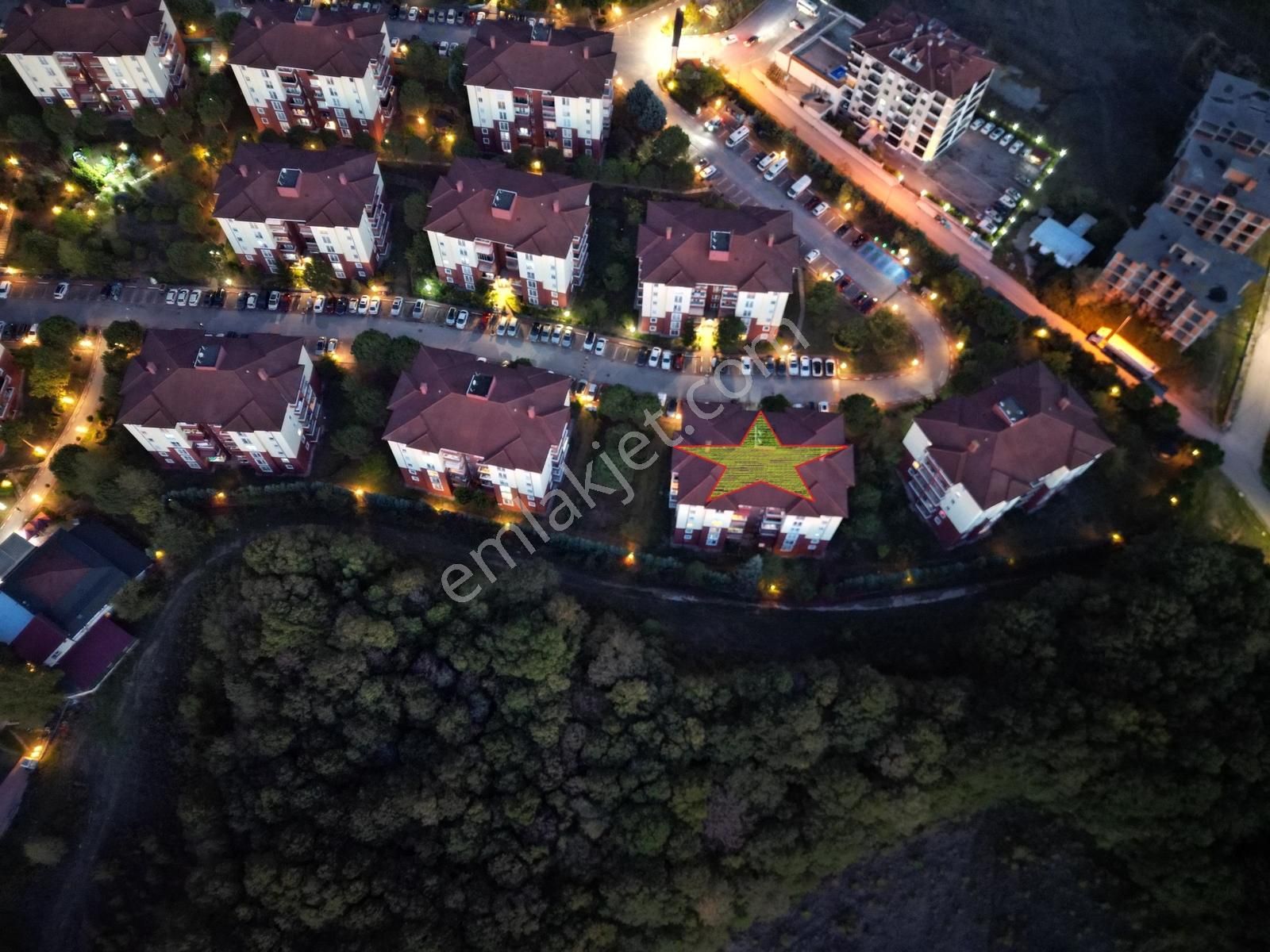 Turyaptan Baytur Nilüfer2 Blokta Ful Eşyalı Asansörl 3+1 Arakat - Görsel 11