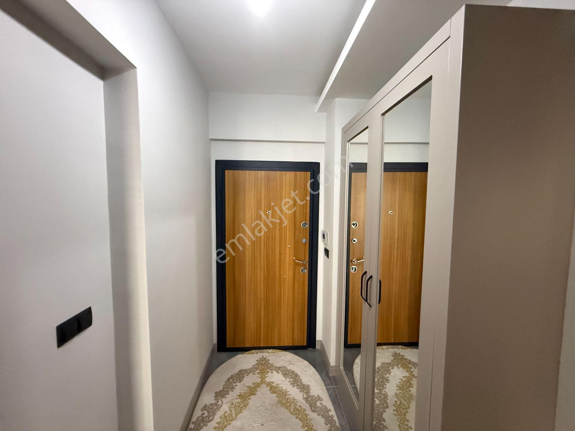 Global Emlak Şehir Hastanesi Karşısı Kiralık Eşyalı 4+0 Daire