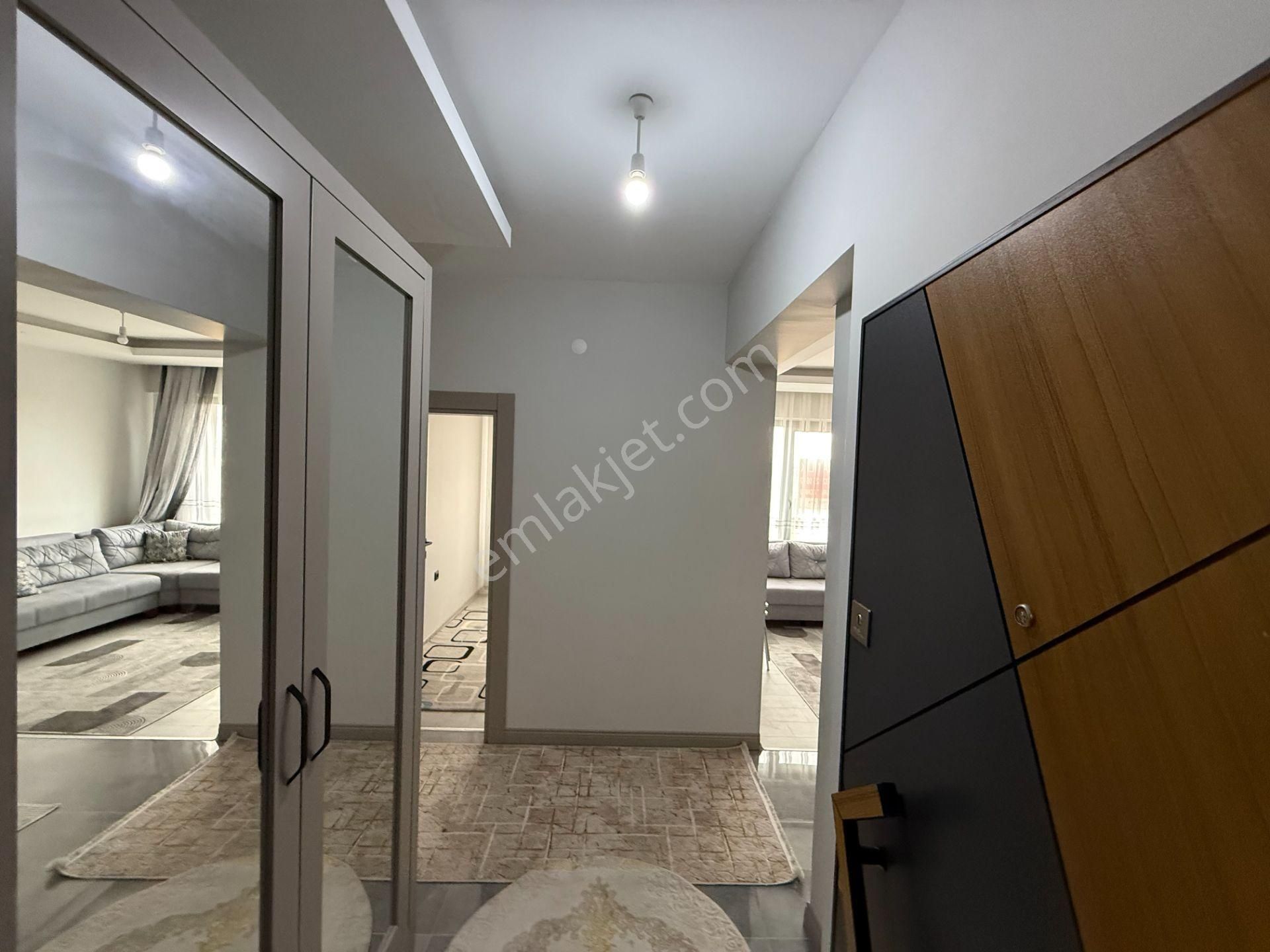 Global Emlak Şehir Hastanesi Karşısı Kiralık Eşyalı 4+0 Daire - Görsel 2