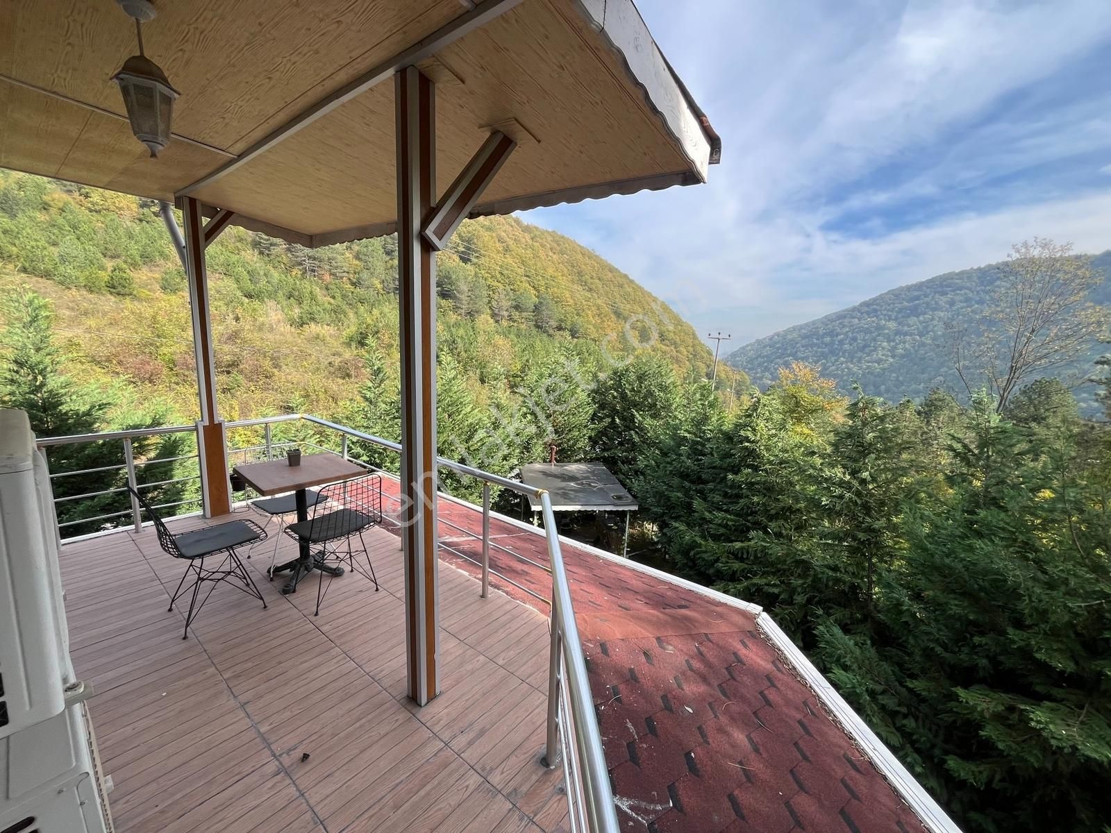 Sapanca'da Satılık Müstakil - Kapalı Havuzlu Villa - Görsel 4