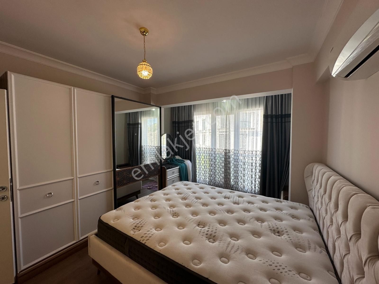 Turyaptan Alifuatpaşada Müstakil Bahçeli Fuleşyalı Triplex Villa - Görsel 24