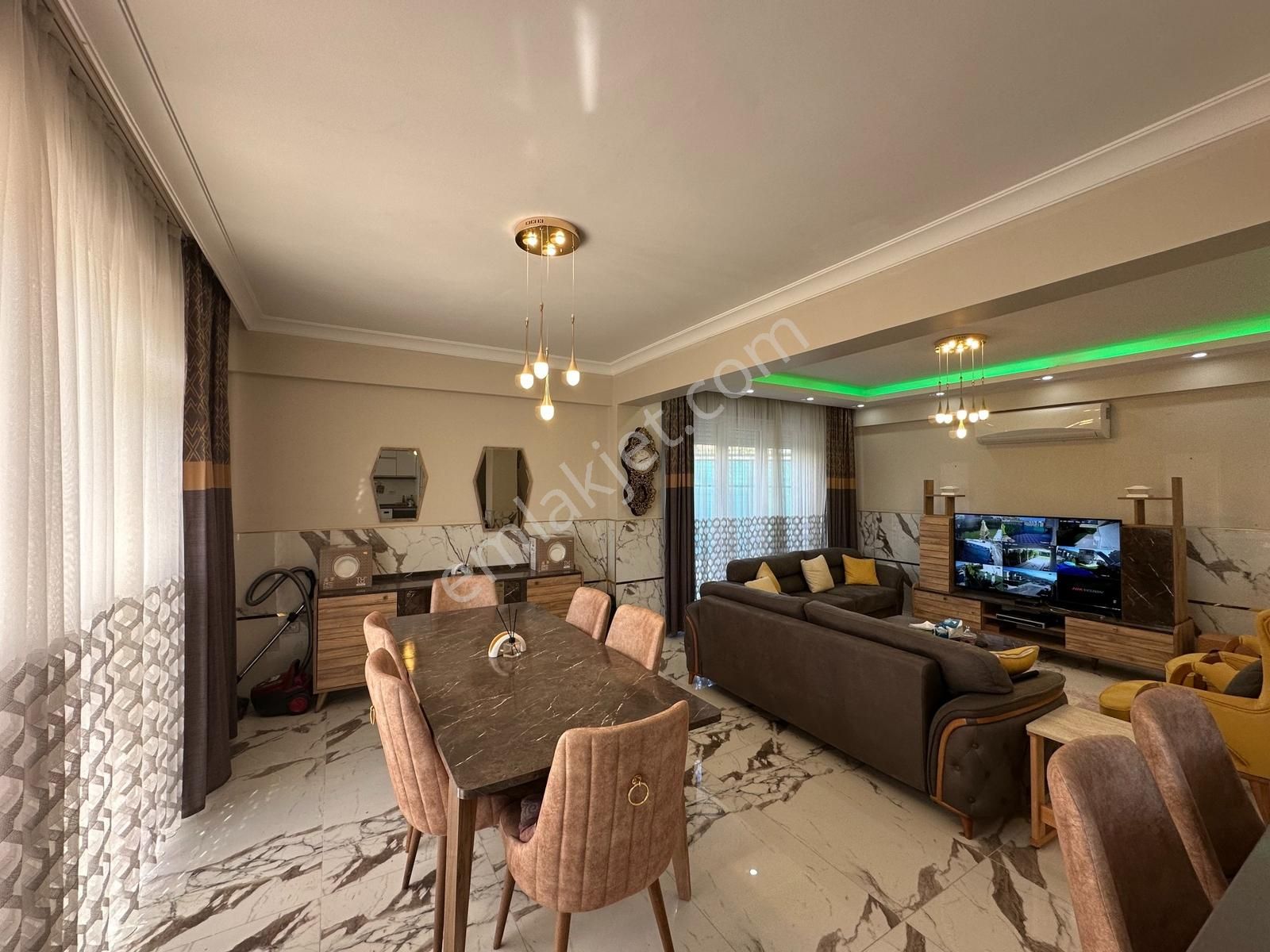 Turyaptan Alifuatpaşada Müstakil Bahçeli Fuleşyalı Triplex Villa - Görsel 20