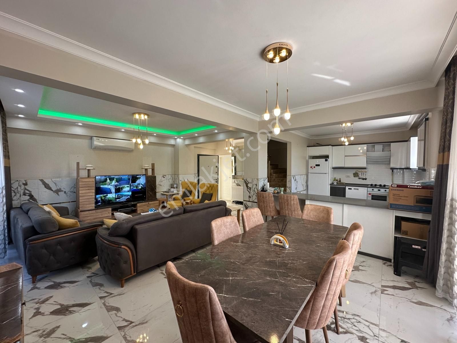 Turyaptan Alifuatpaşada Müstakil Bahçeli Fuleşyalı Triplex Villa - Görsel 21