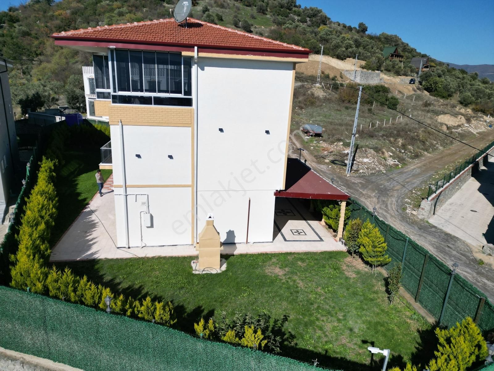 Turyaptan Alifuatpaşada Müstakil Bahçeli Fuleşyalı Triplex Villa - Görsel 7