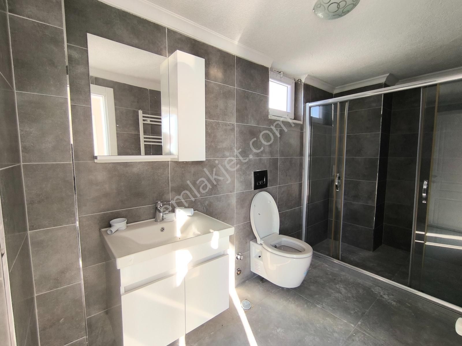 Turyaptan Geyve Site İçi Müst. Bahçeli Hesaplı Triplex 4+1 Villa - Görsel 28