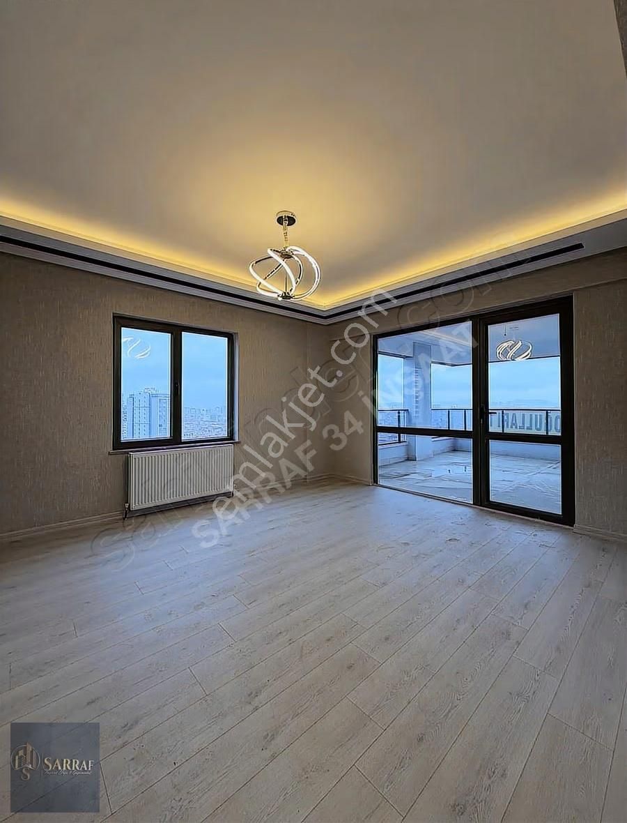 Sarraf Yapı'dan Cumhuriyet'te Site İçerisinde Dekorlu 2+1 Daire - Görsel 2