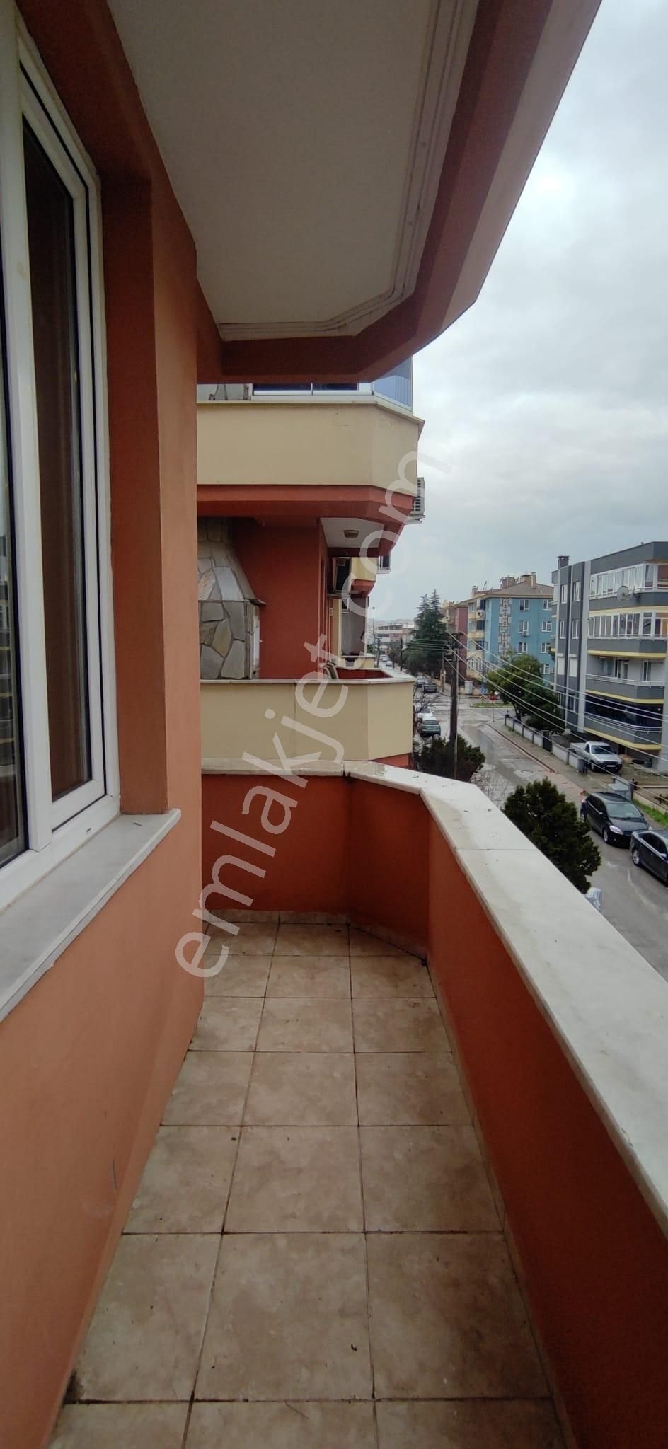 Elfi Den Paşaalanı Mahallesi Kiralık 3+1 Daire - Görsel 21