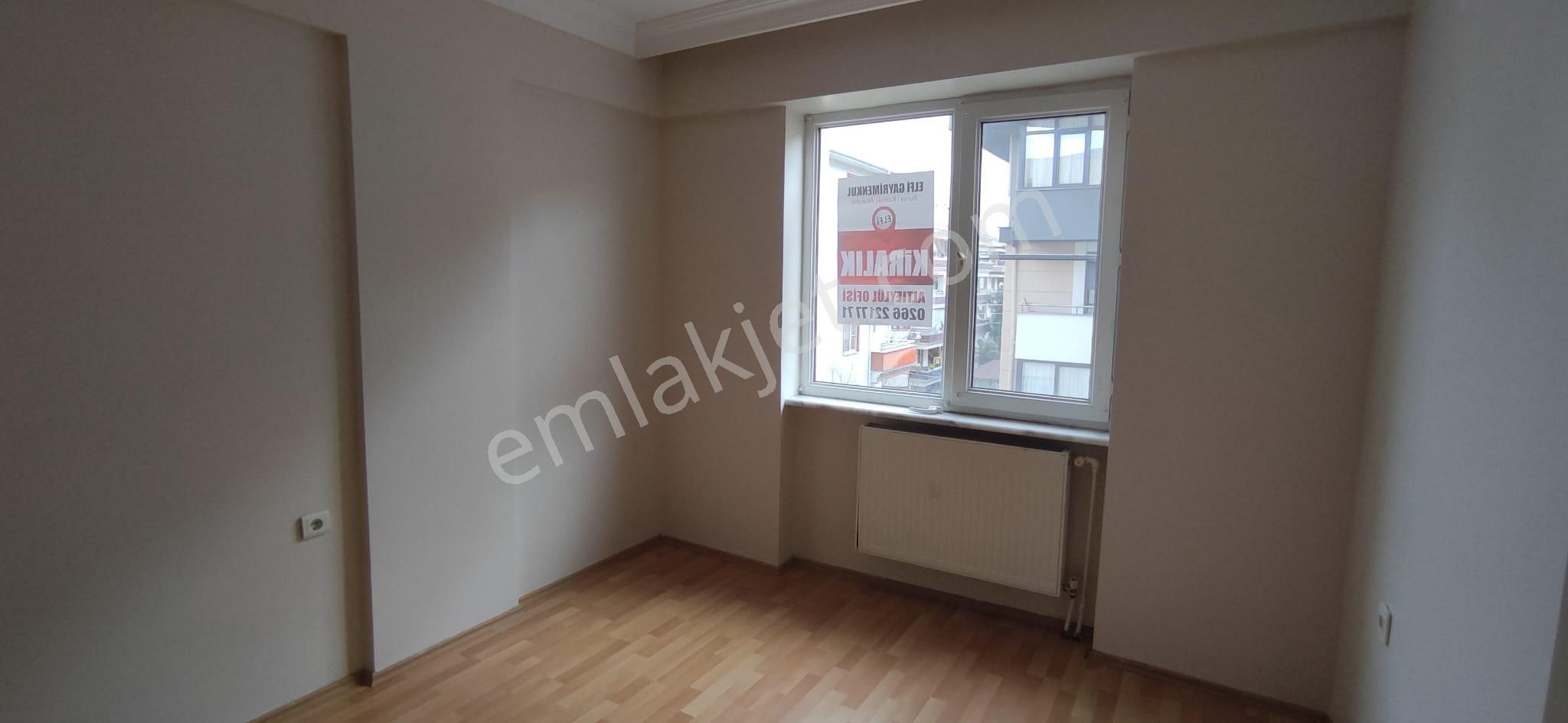 Elfi Den Paşaalanı Mahallesi Kiralık 3+1 Daire - Görsel 12