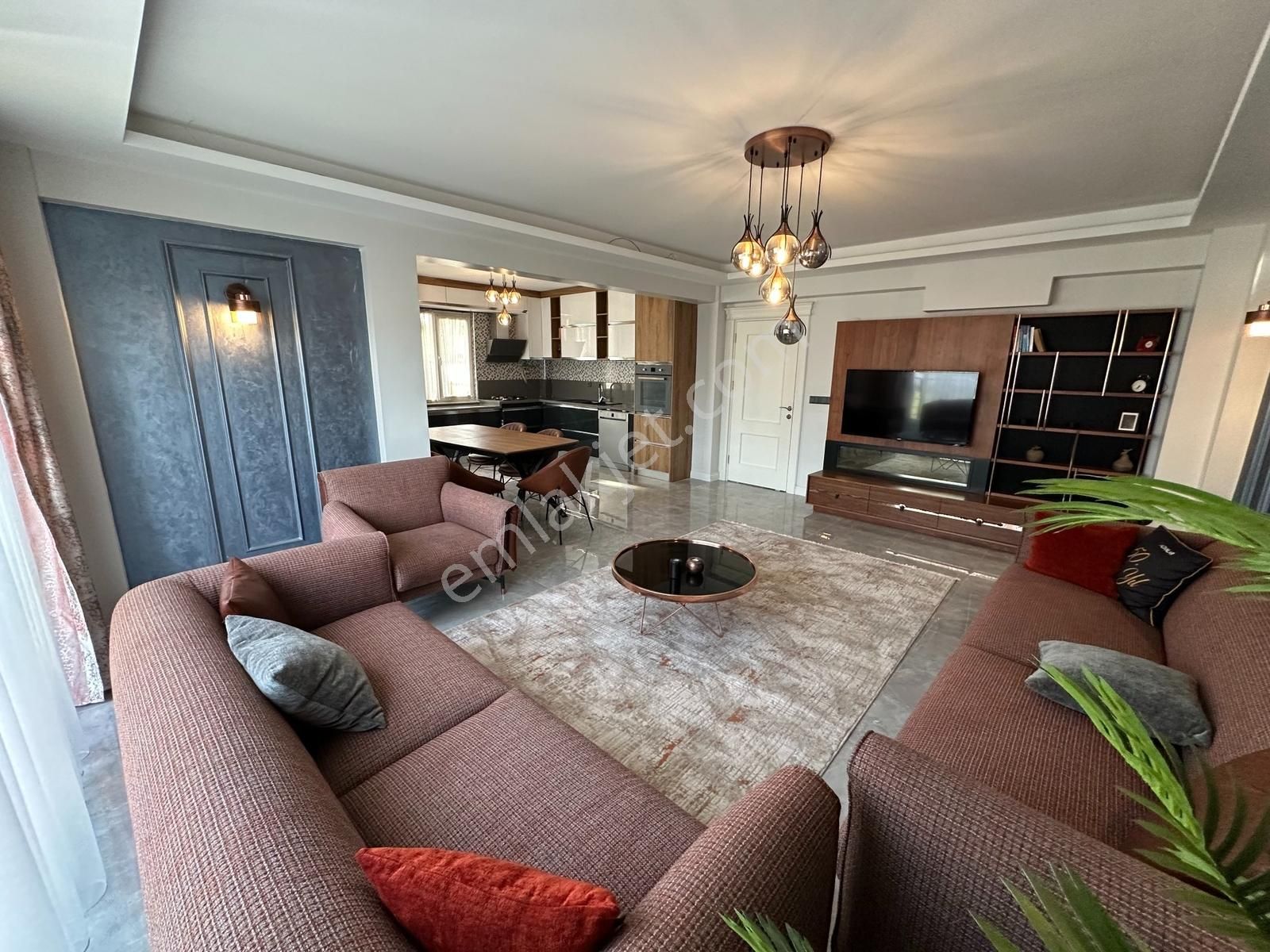 Turyap Sapanca İpekyolunda Özel Dizayn Müstakil Bahçeli 4+1villa - Görsel 9