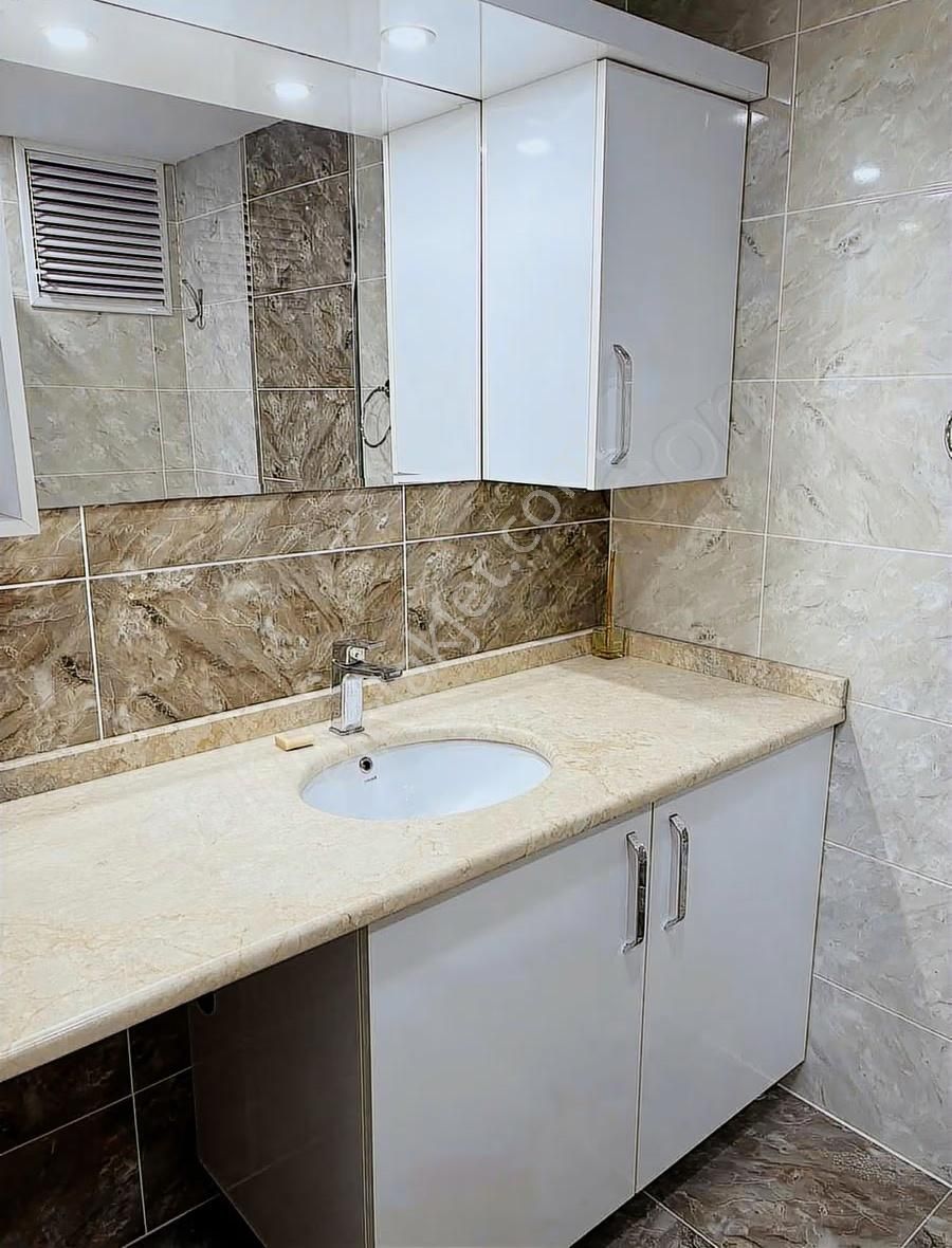 Serik Salı Pazarı Havuzlu Sitede Doğalgazlı 3+1 Kiralık Daire - Görsel 7