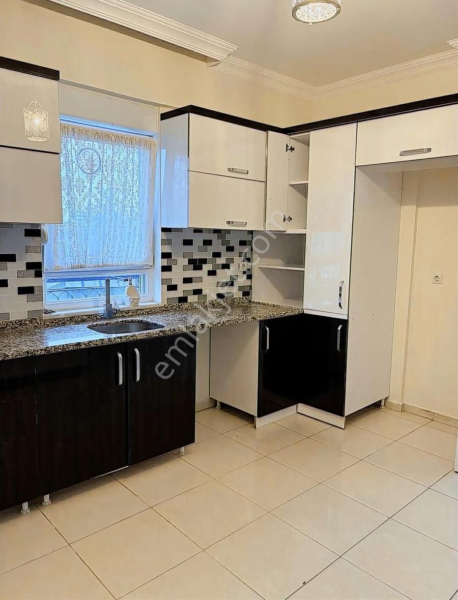 Serik Salı Pazarı Havuzlu Sitede Doğalgazlı 3+1 Kiralık Daire - Görsel 30