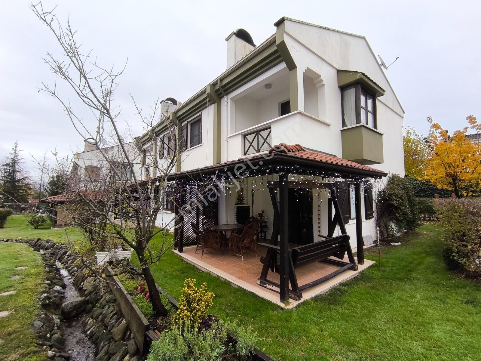 Turyaptan Sapanca Kırkpınar Bağdat Cad. Yılın Son Fırsat Villası