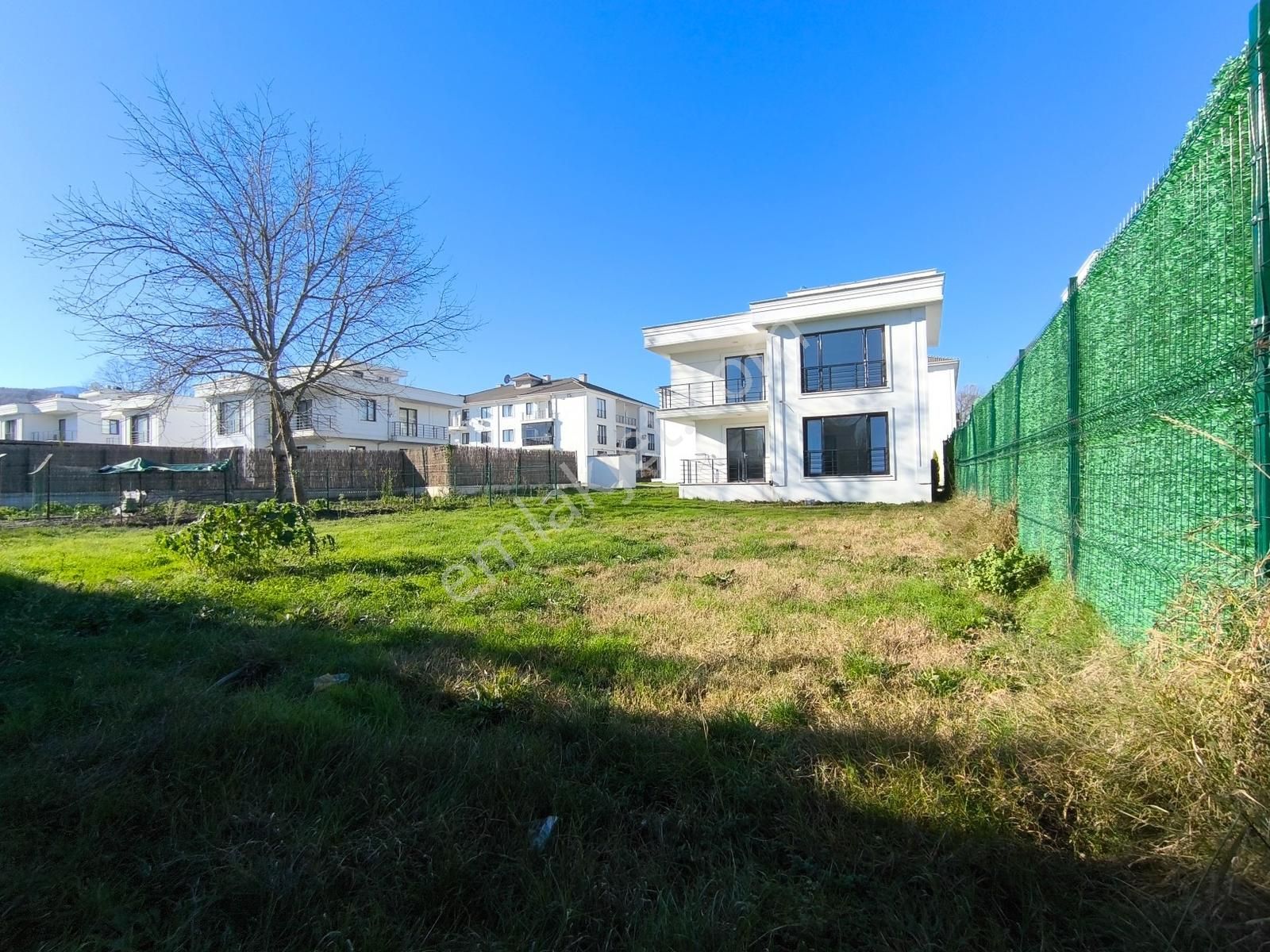 Turyap Sapanca İpekyolu Sitede Büyük Müstakil Bahçeli 4+1villa - Görsel 28