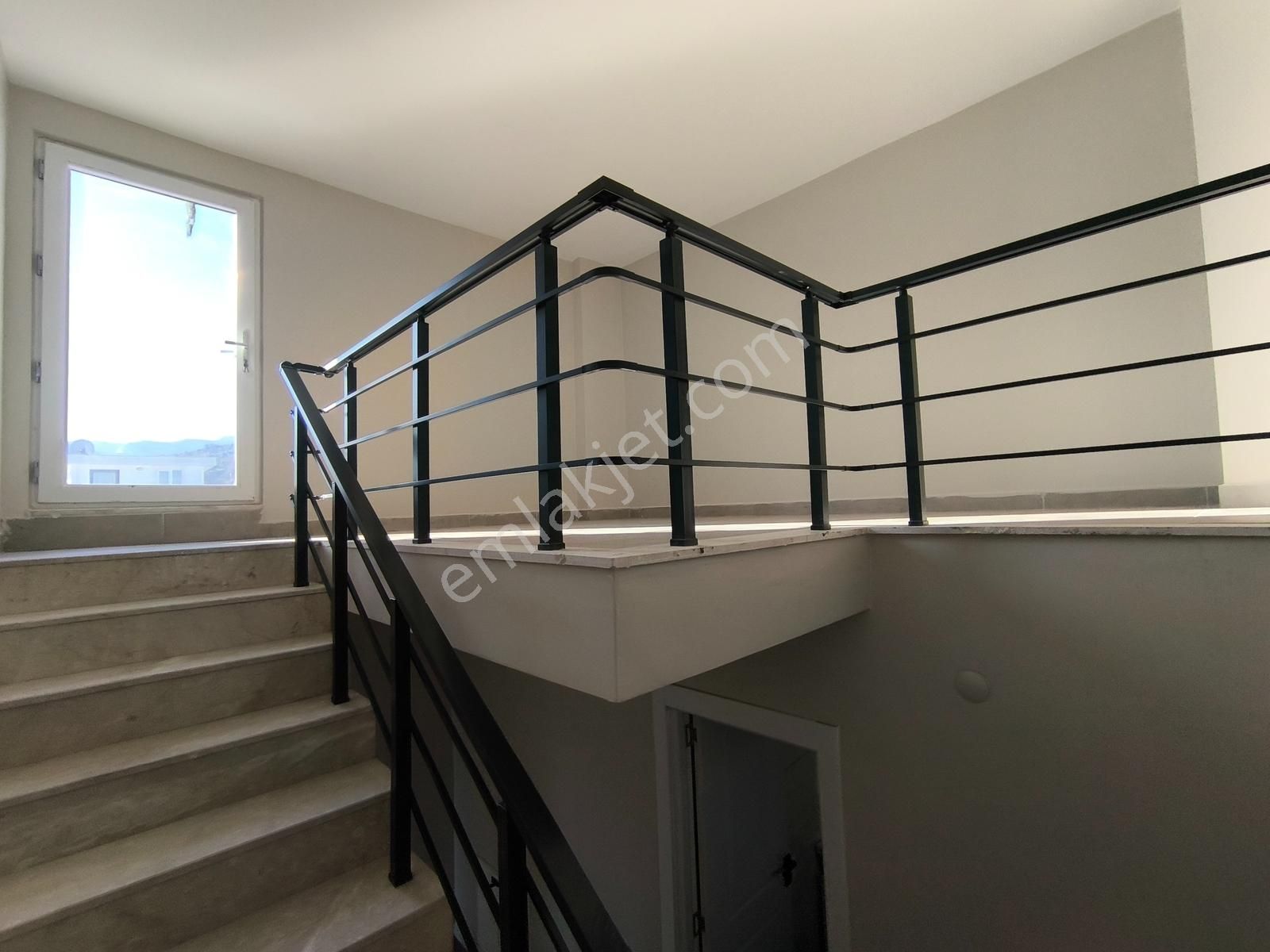 Turyap Sapanca İpekyolu Sitede Büyük Müstakil Bahçeli 4+1villa - Görsel 22