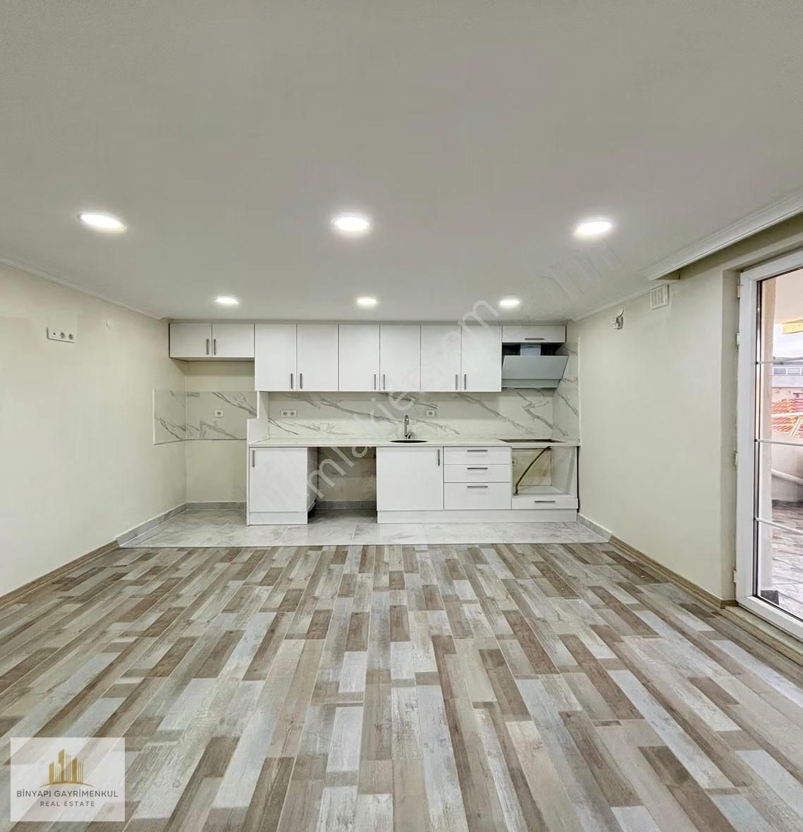 Sancaktepe Sarıgazi'de Metronun Dibinde Fırsat 2 Bağımsız Daire! - Görsel 30