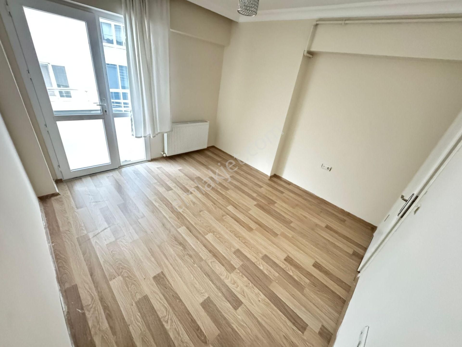 Kuşadası'nda 3+1 Önü Açık Cam Balkonlu Geniş Satılık Lüks Daire - Görsel 29