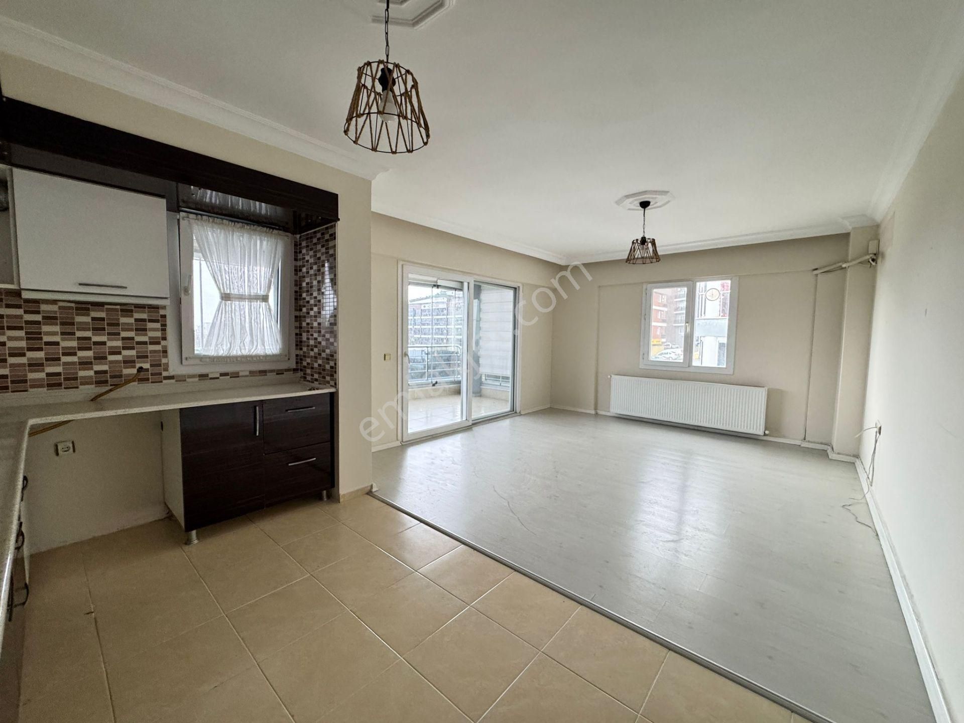 Kuşadası'nda 3+1 Önü Açık Cam Balkonlu Geniş Satılık Lüks Daire - Görsel 13