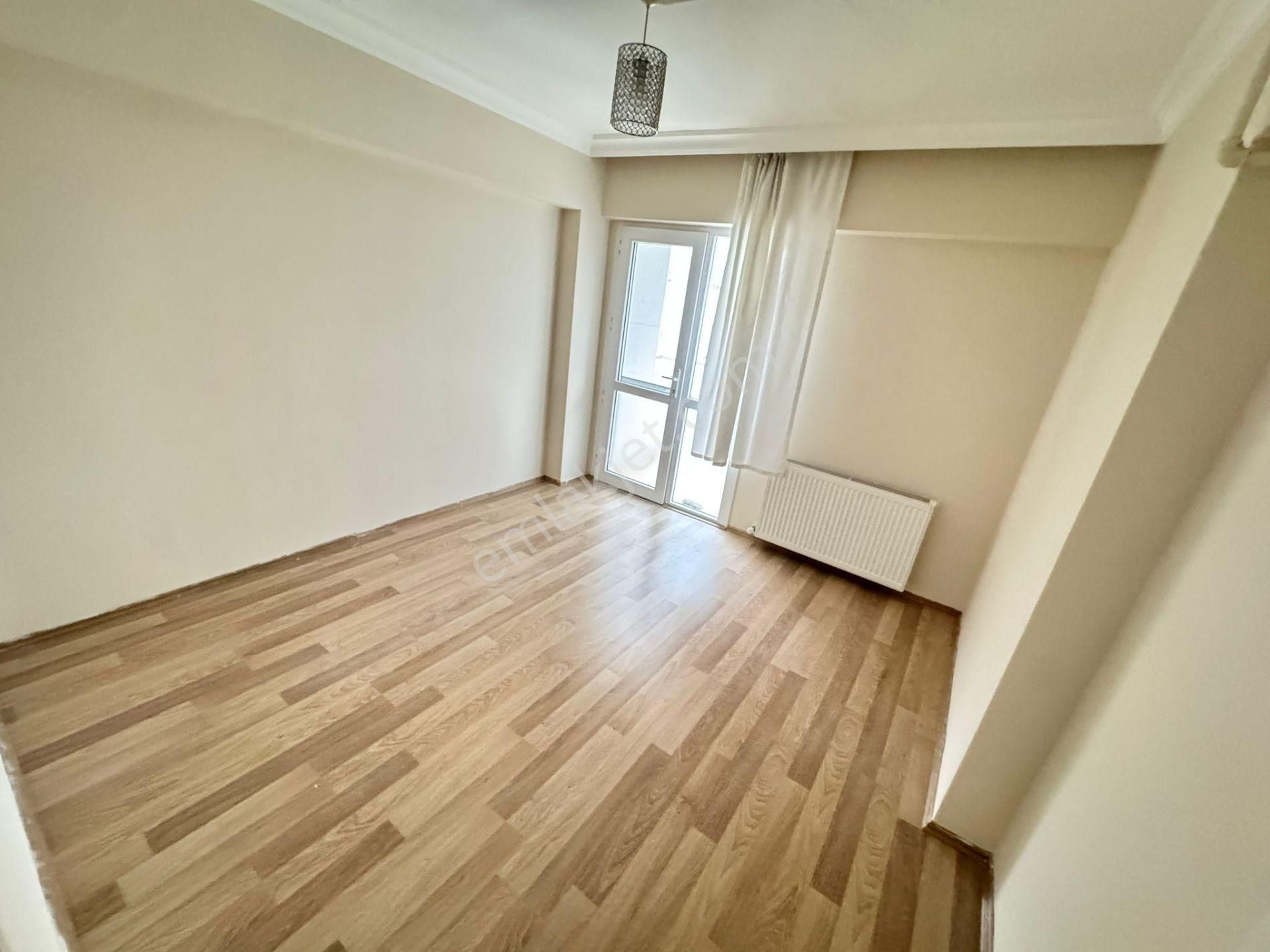 Kuşadası'nda 3+1 Önü Açık Cam Balkonlu Geniş Satılık Lüks Daire - Görsel 31