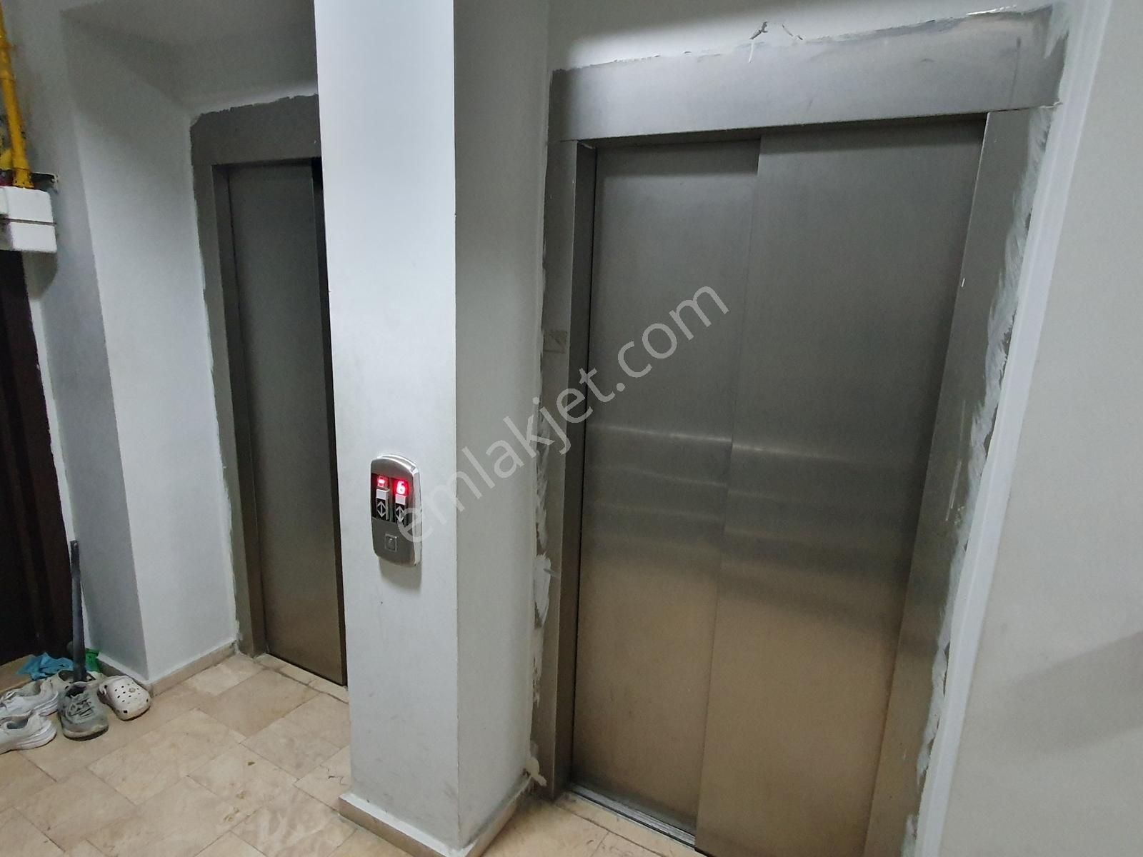 Gazi Yakup Satar Cd. Üzeri Geniş, Ebeveyn Banyolu Kiralık 3+1 - Görsel 17