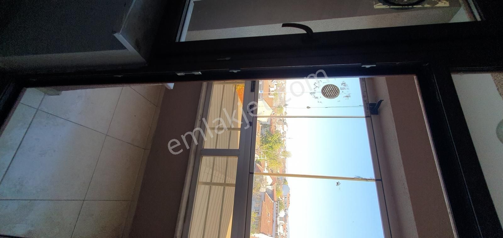 Gazi Yakup Satar Cd. Üzeri Geniş, Ebeveyn Banyolu Kiralık 3+1 - Görsel 10