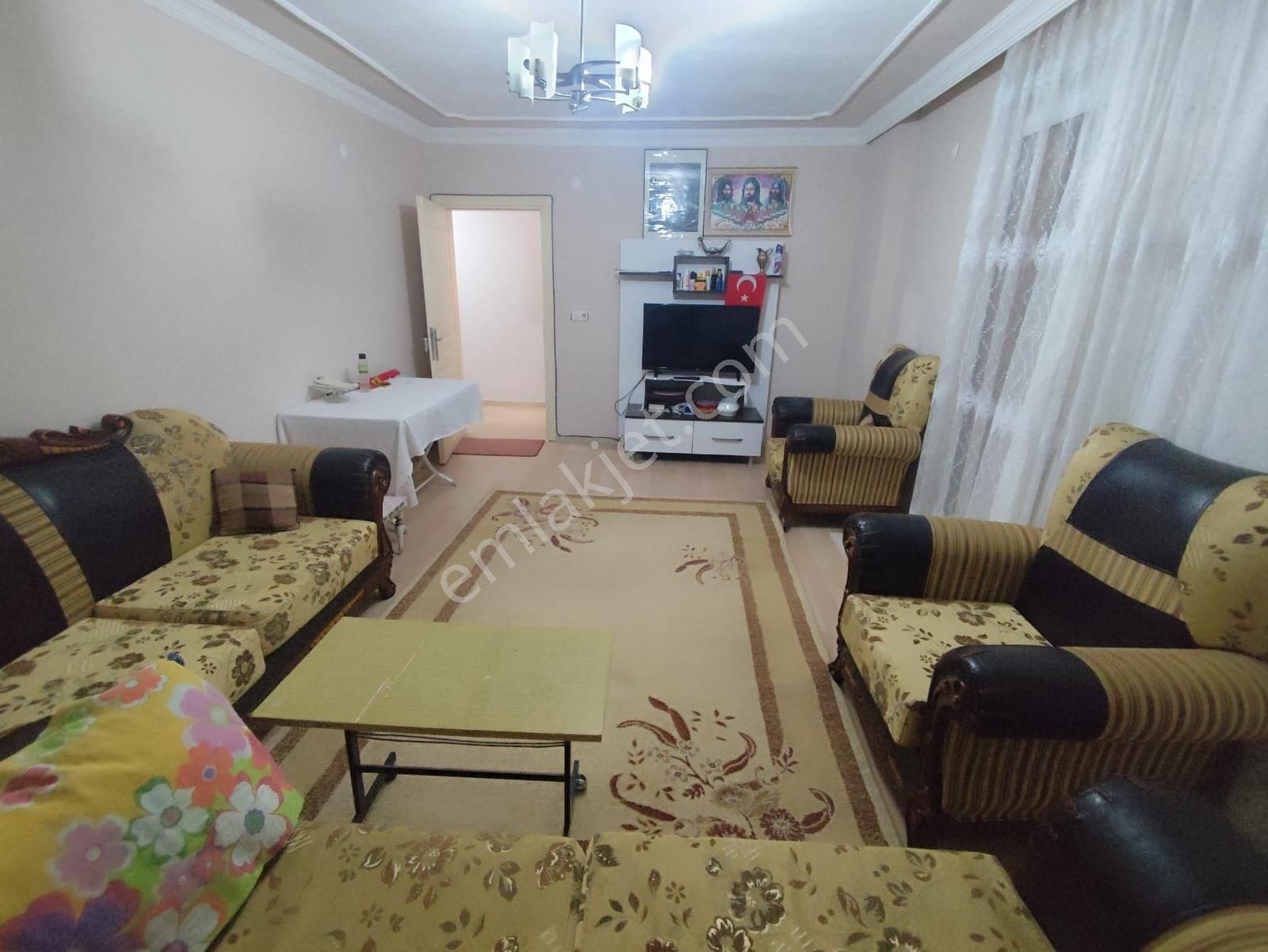 Akçay Altınkum Da 2+1 Doğalgazlı Asansörlü Ara Kat Kiralık Daire