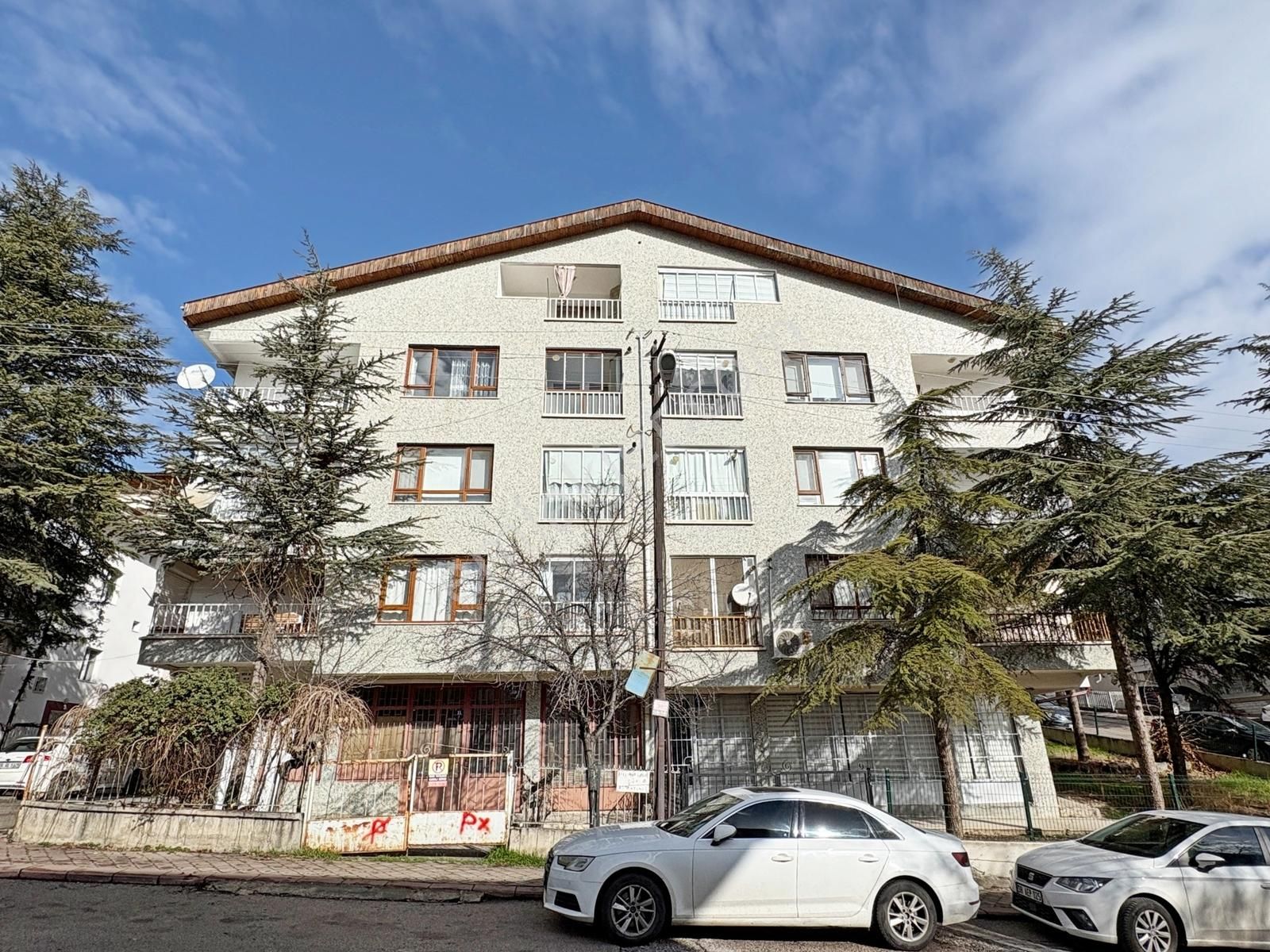 3+1 Etlik Şehir Hastanesi Yakını Full Yapılı Bağımsız Salon