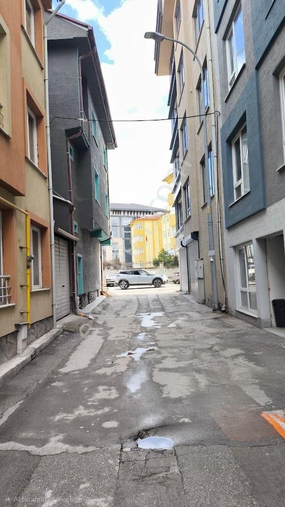 Belediye Arkasında Satılık 1+1 Daire - Görsel 14