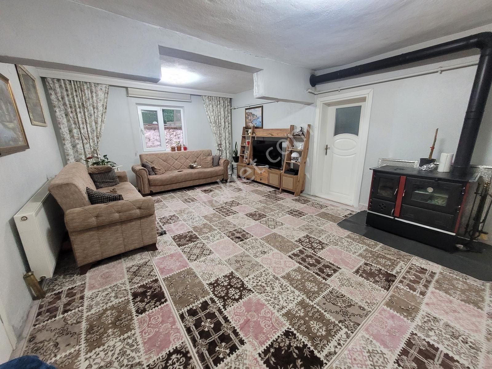 Seydişehir Pınarbaşı'nda Satılık Bahçeli Bakımlı Müstakil Ev - Görsel 14