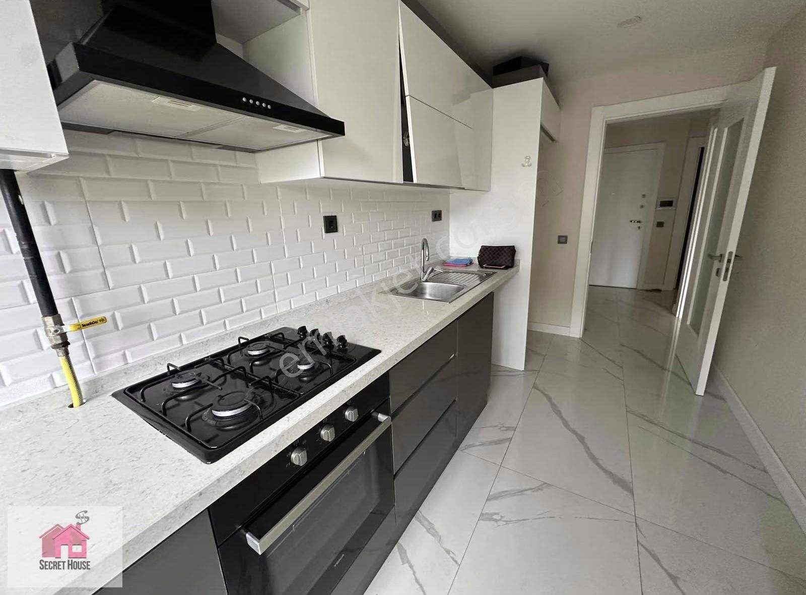 Secret House'dan Çekmece Cadde Üzeri Sıfır Yapı 2+1 Arakat - Görsel 7