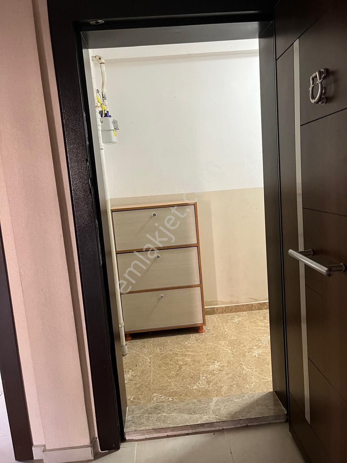 Sancak Mh Ataşehir Sitesinde 3+1 İçerisi Full Yapılı Kiralık Daire - Görsel 17