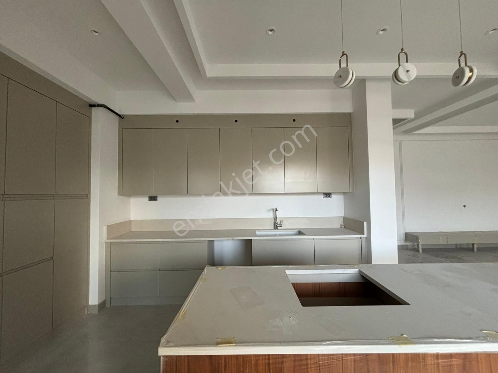 Demirler'den Selçukbey'de Yüzme Havuzlu Site Konsept Lüks 3+1 - Görsel 34