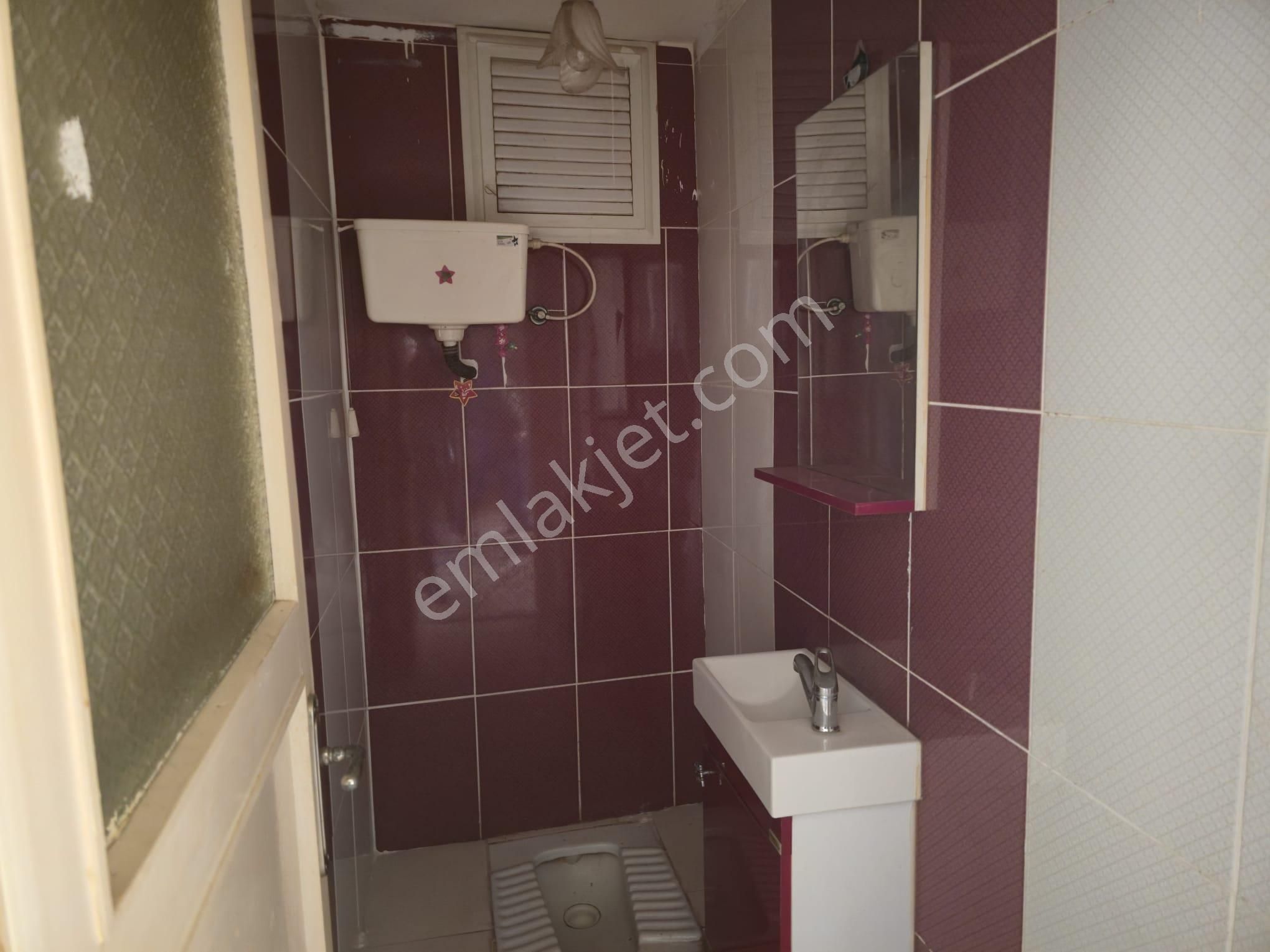 Reşadiye Mah. Türbe Karşısı Kiralık 2+1 Geniş Daire - Görsel 11