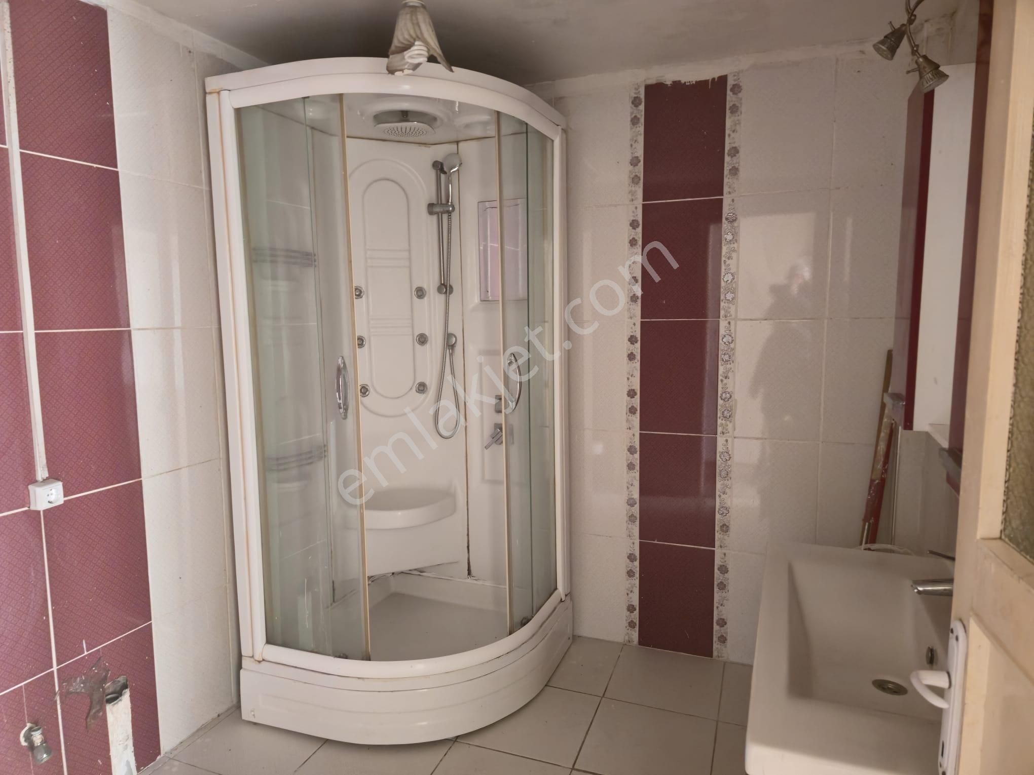 Reşadiye Mah. Türbe Karşısı Kiralık 2+1 Geniş Daire - Görsel 10