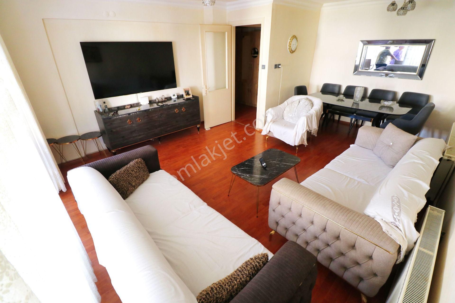 🛑🛑aktif'ten Akçay'da Satılıkön Cephe Arakat 3 Balkonlu Ferah Masrafsız 3+1 Daire - Görsel 4