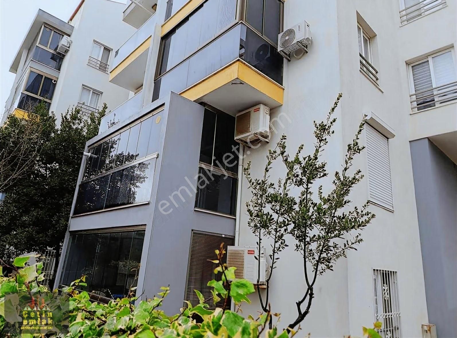 Kuşadasın Da Devamlı Kiralık Lüks 3+1 Daire - Görsel 18