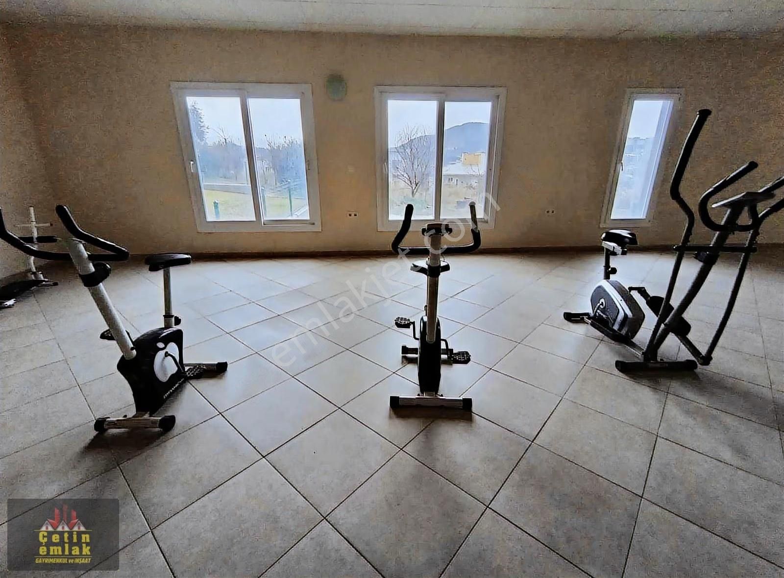 Kuşadasın Da Devamlı Kiralık Lüks 3+1 Daire - Görsel 10