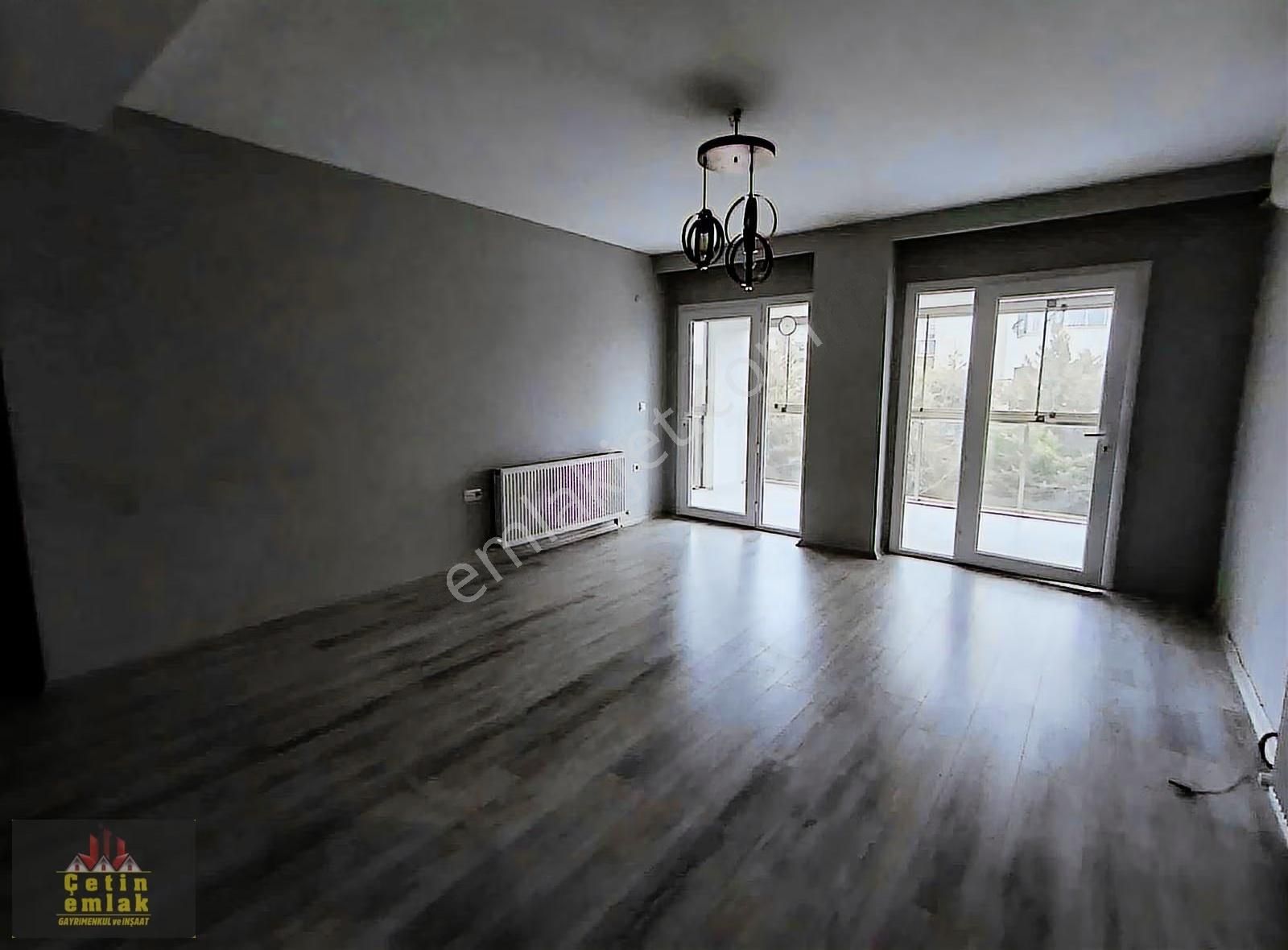 Kuşadasın Da Devamlı Kiralık Lüks 3+1 Daire - Görsel 24