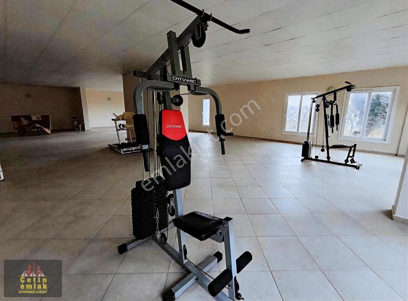 Kuşadasın Da Devamlı Kiralık Lüks 3+1 Daire - Görsel 14