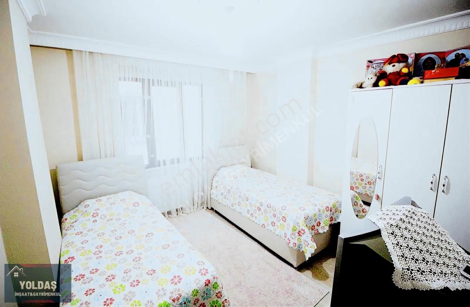 Yoldaş İnş Satılık 2+1 90 M2 Kot/1 Daire Yüksek Giriş Gibi Daire - Görsel 32