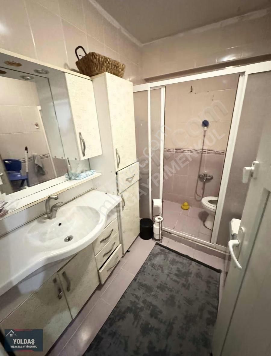 Yoldaş İnş Satılık 3+1 120 2. Kat Merkez Camiine Yakın Daire - Görsel 6