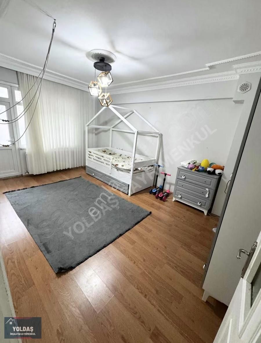 Yoldaş İnş Satılık 3+1 120 2. Kat Merkez Camiine Yakın Daire - Görsel 8