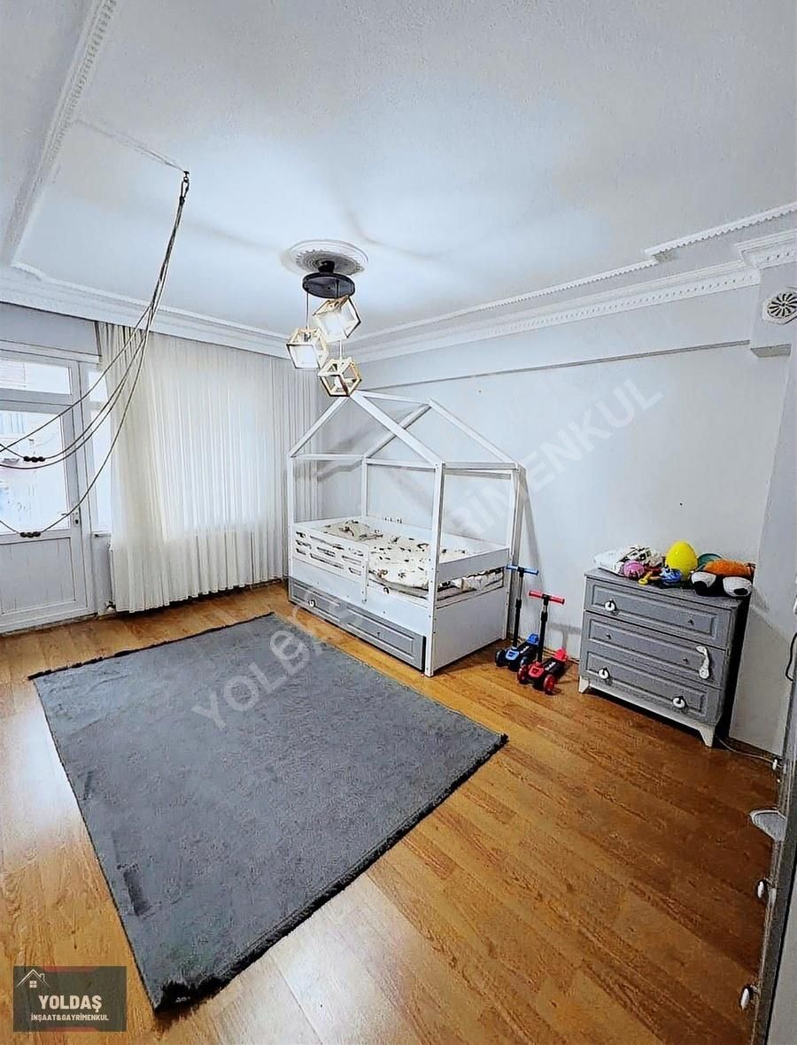 Yoldaş İnş Satılık 3+1 120 2. Kat Merkez Camiine Yakın Daire - Görsel 5