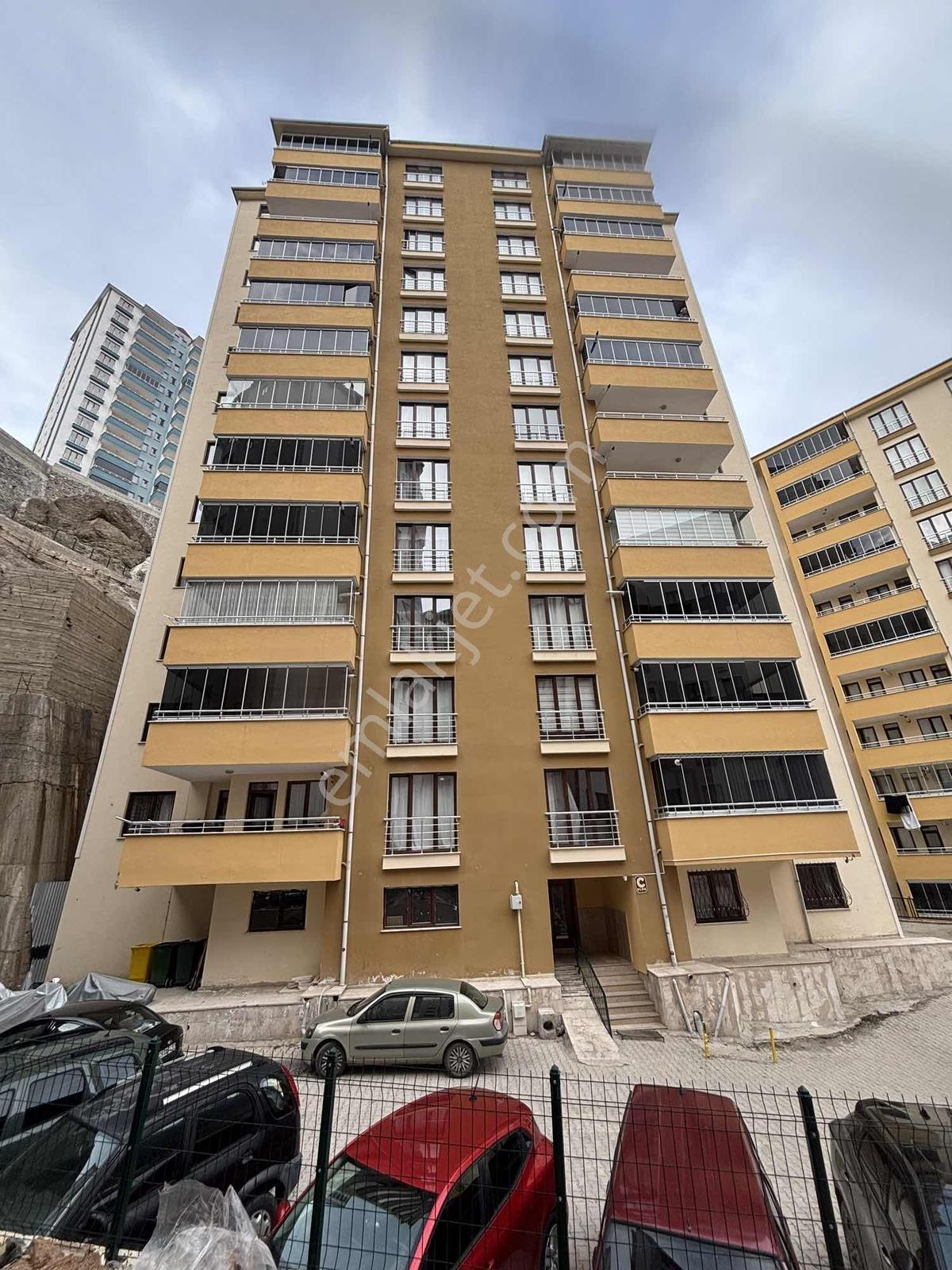 Şehrin Gözde Sitesi Armağan Evler'de Kiralık 3+1 Daire - Görsel 11