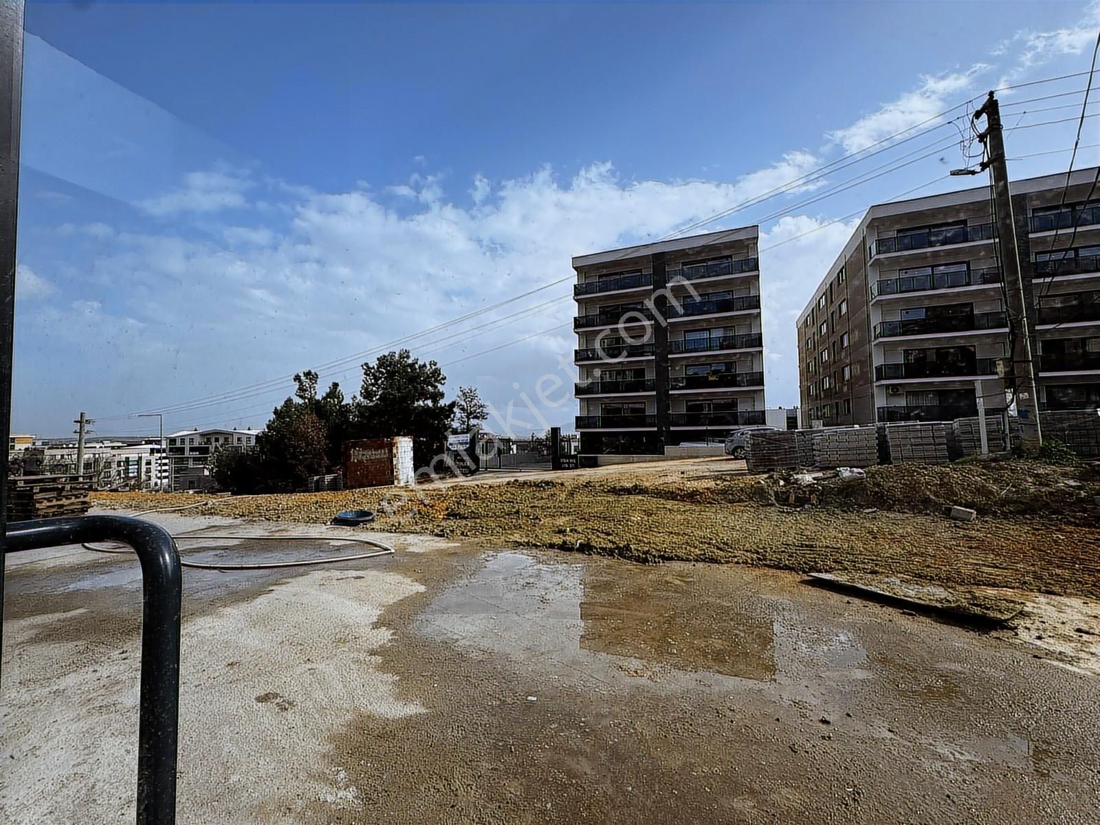 Kayapa Çamlık 'ta Dörtyol Ağzı Satılık Dükkan - Görsel 3