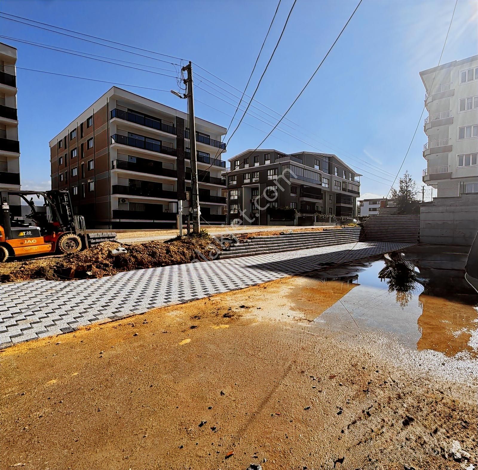 Kayapa Çamlık 'ta Dörtyol Ağzı Satılık Dükkan - Görsel 10