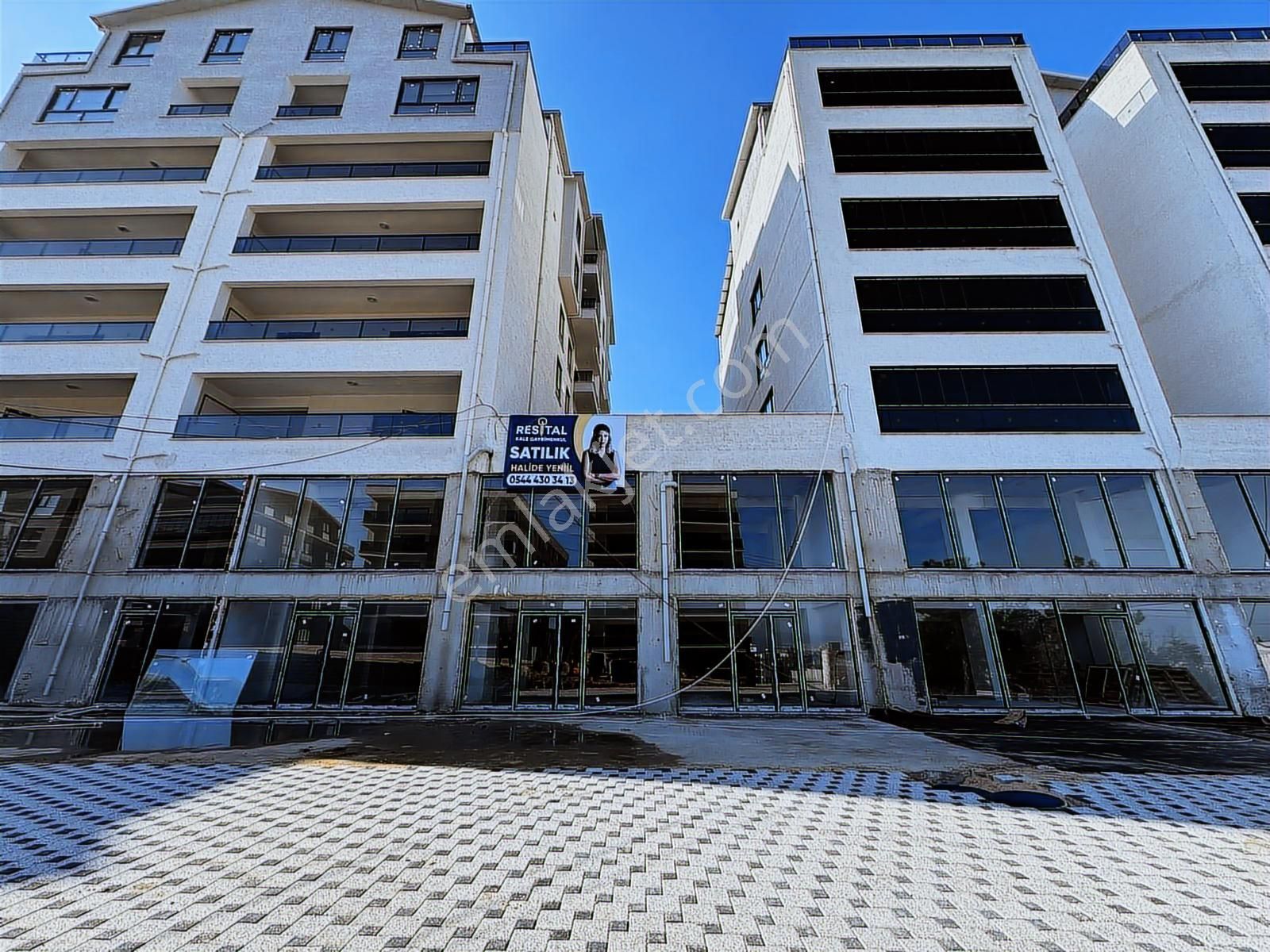 Kayapa Çamlık 'ta Dörtyol Ağzı Satılık Dükkan - Görsel 17