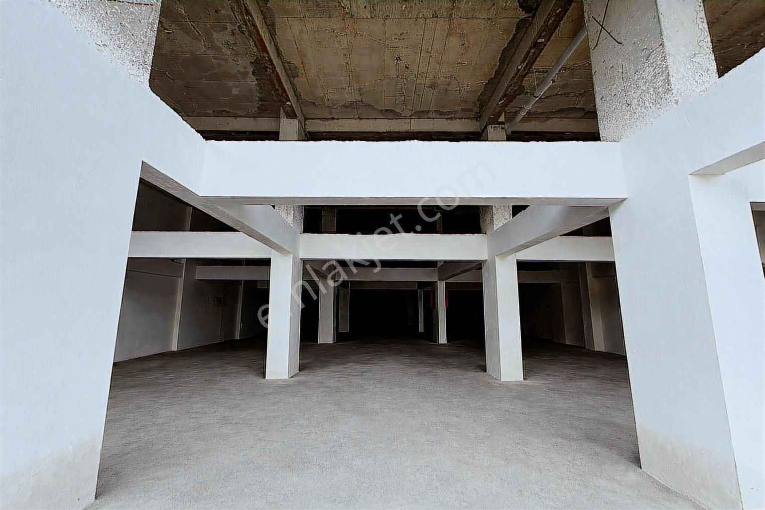 Kayapa Çamlık 'ta Dörtyol Ağzı Satılık Dükkan - Görsel 19