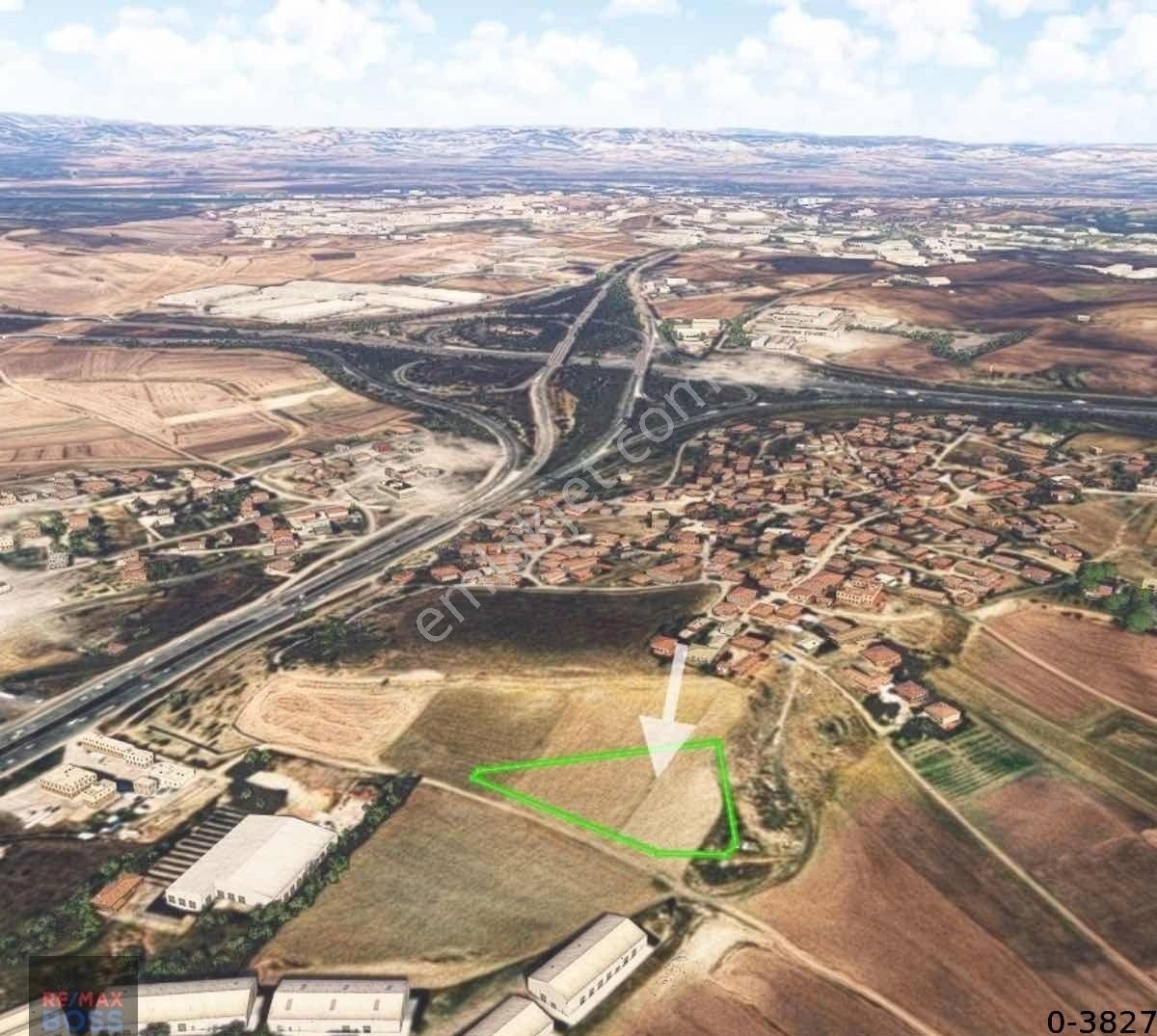 Susuz'da Merkezi Konumda - Yeni Yapılaşmanın İçinde Fırsat Arsa - Görsel 2